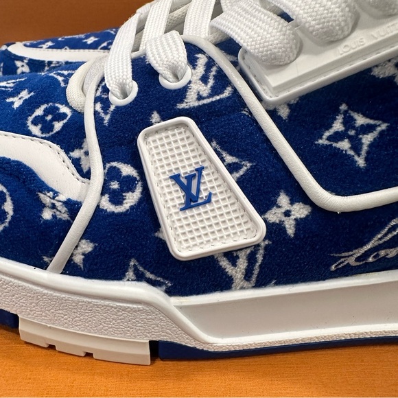 LOUIS VUITTON TRAINERS DESIGNED BY
(Virgil Abloh) - Picture 2 of 13